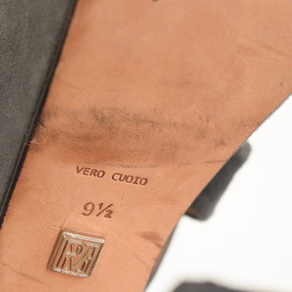 ❌SOLD❌Pour La Victoire Gray Suede Platform Pumps - Picture 7 of 8